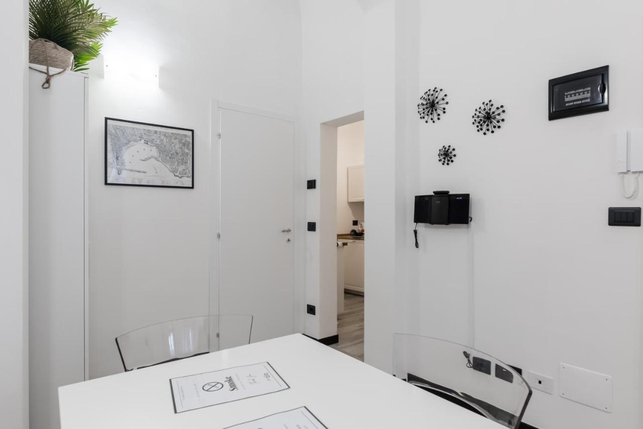 Acquario 5' Free Wifi & Netflix "Prione" By Tilo Apartment'S Genoa Exterior photo